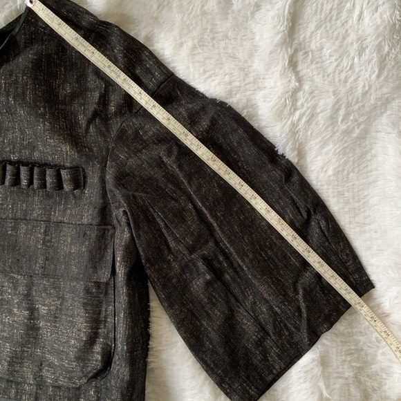 Multi-Pocket Artist’s Top - Picture 8 of 10